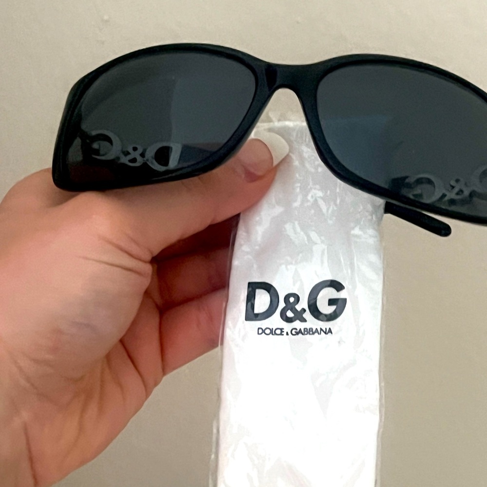 dolce and gabbana sunglasses